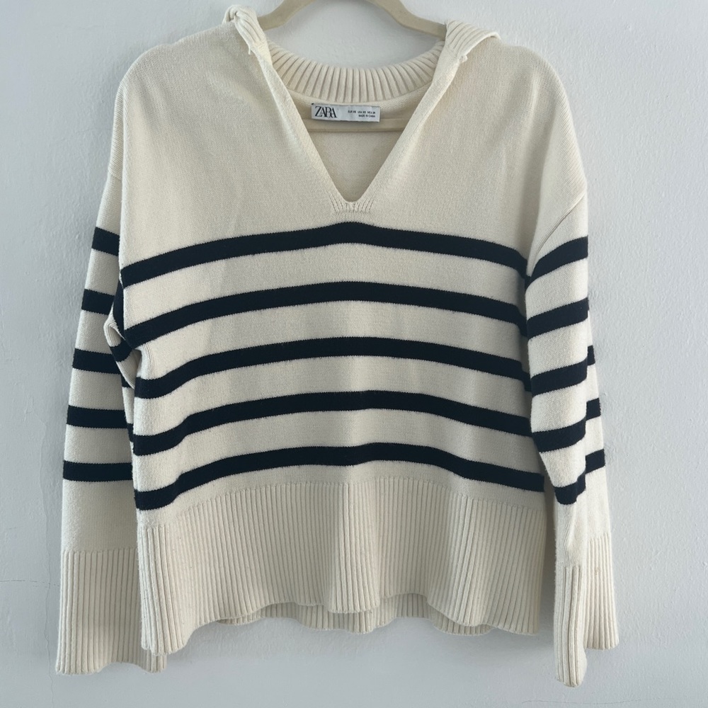 Zara stripes sweater. Size xs